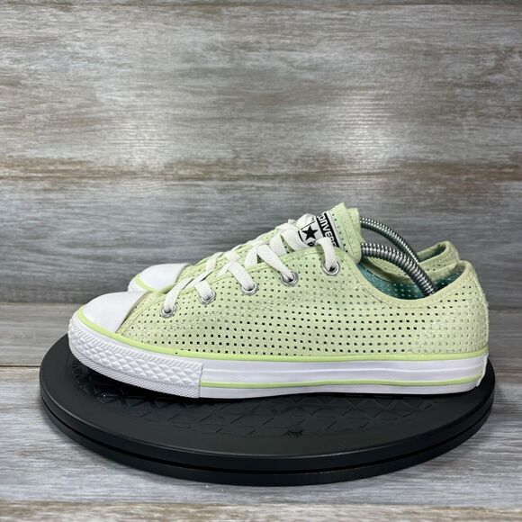 Converse kids All-Star Perforated lime green low-top Sneakers Size 4 - Picture 1 of 9